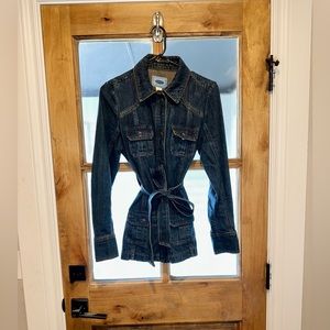 Small long sleeve denim dress with tie belt